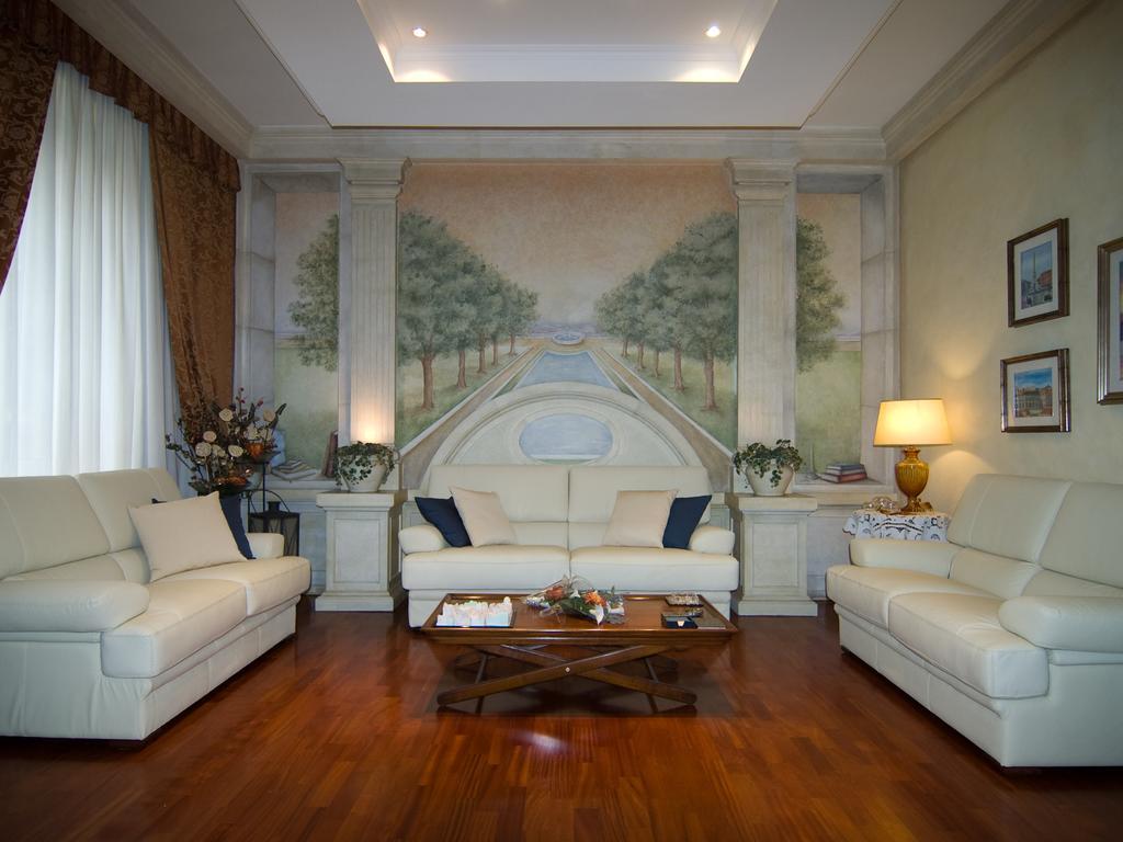 B&B Les Suites Rome Exterior photo